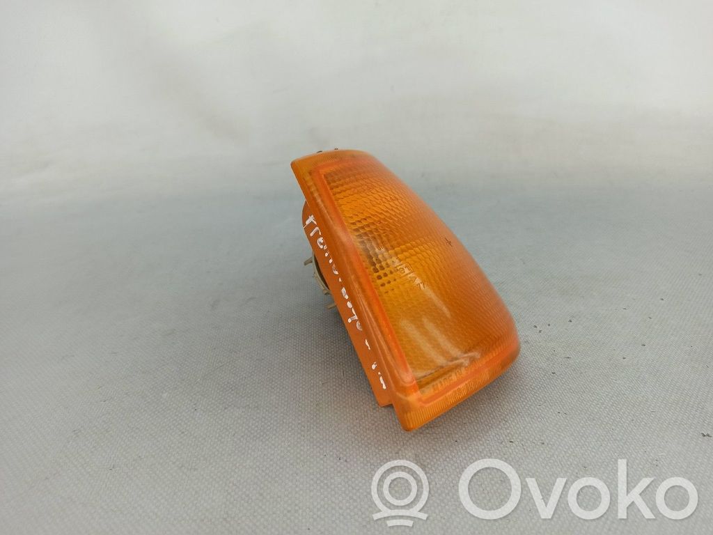 Etupuskurin suuntavilkku   89FG13K376AA,2PINOS,89FG13K376AA
