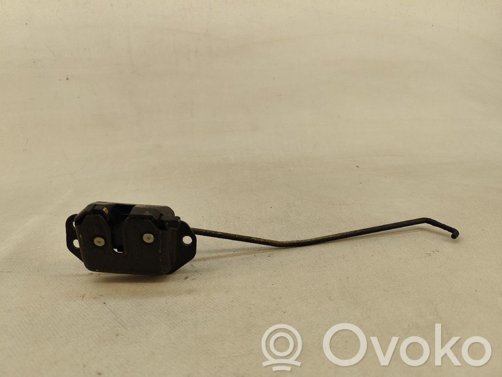 Tailgate exterior lock   NV