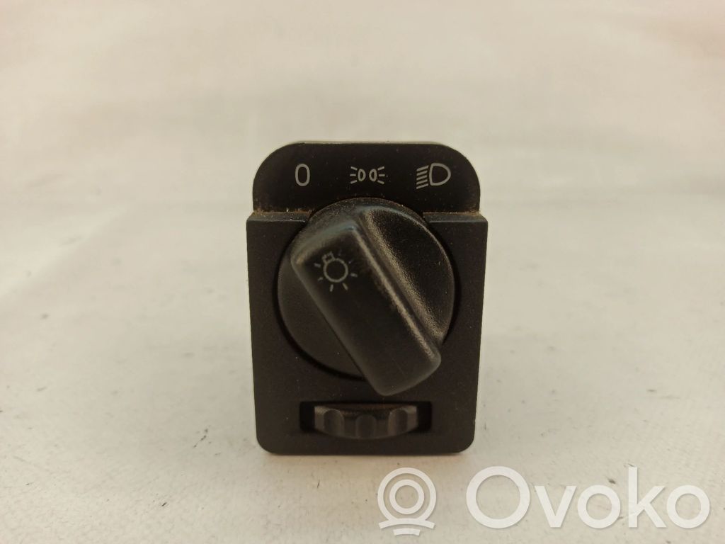 Lichtschalter   90481764,90481763