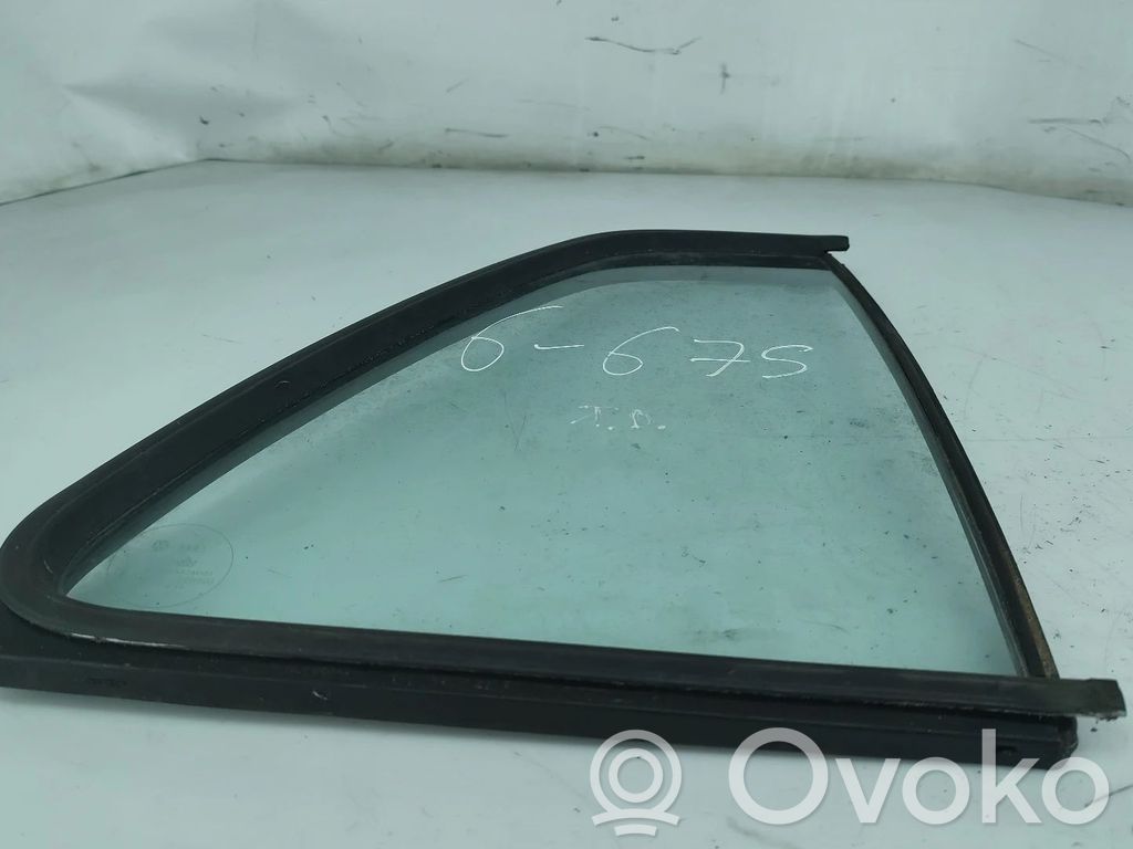 Vidrio lateral trasero   43R000980,DOT36AS2M127