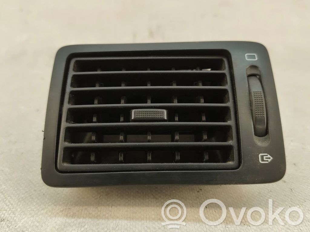 Rejilla de ventilación central del panel   9634498977
