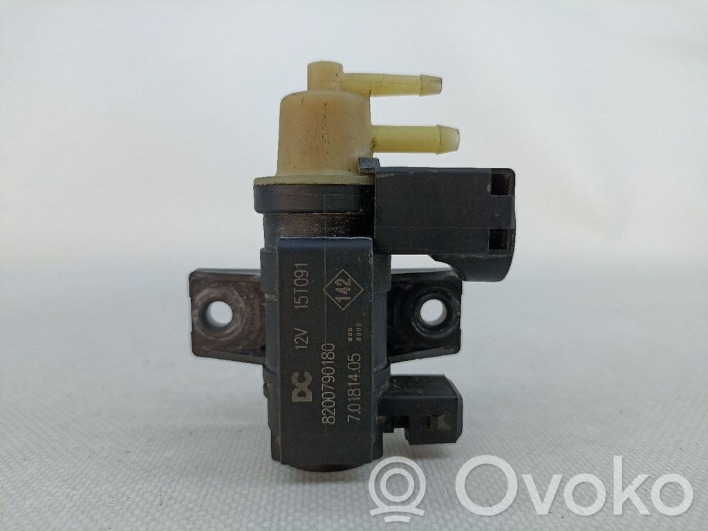 Mercedes-Benz A W176 Solenoid supapă turbosuflantă 