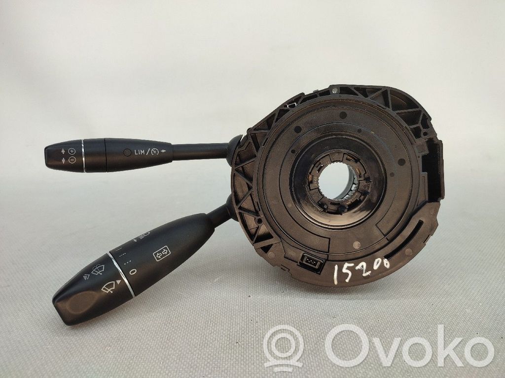 Mercedes-Benz C W204 Commodo, commande essuie-glace/phare 