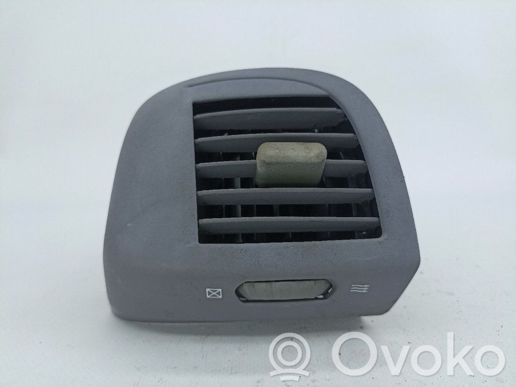 Nissan Micra Rejilla de ventilación central del panel 