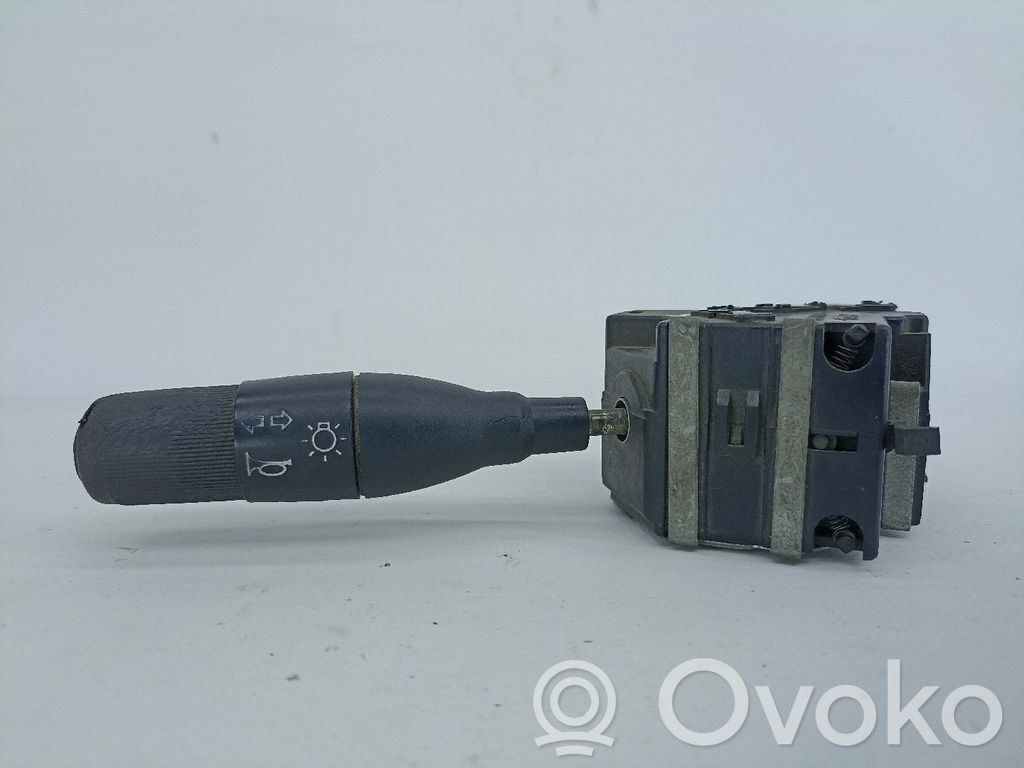 Renault 19 Wiper turn signal indicator stalk/switch 