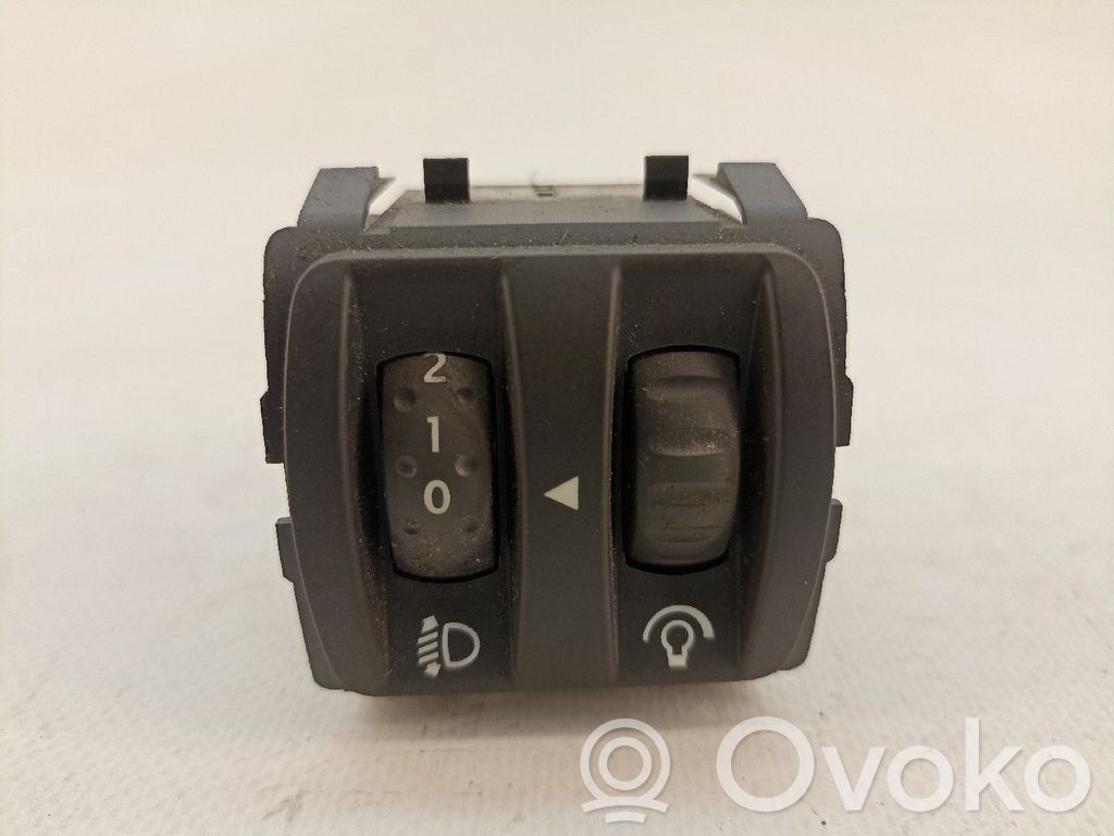Renault Clio III Multifunctional control switch/knob 
