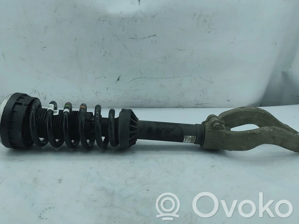 Etuiskunvaimennin   J9D318B037AD