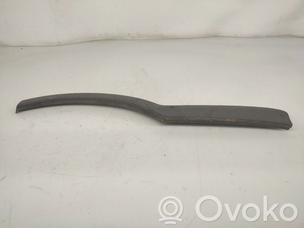Opel Zafira A Rivestimento passaruota posteriore