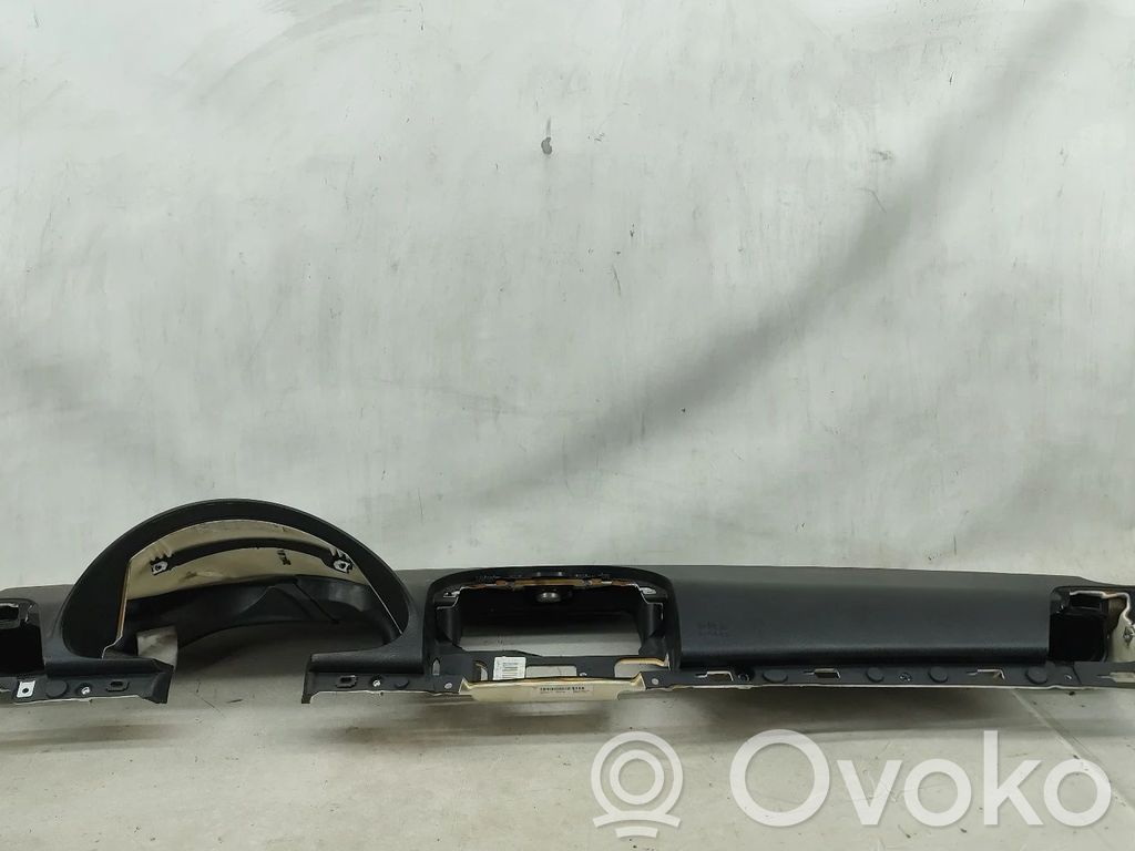 Deska rozdzielcza   A2116800687