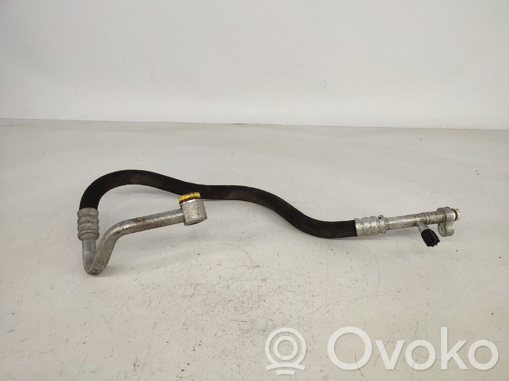 BMW 1 F20 F21 Conductă/furtun aer condiționat (A/C) 