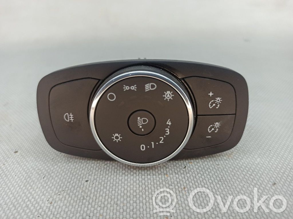 Ford Fiesta Interruptor de luz 