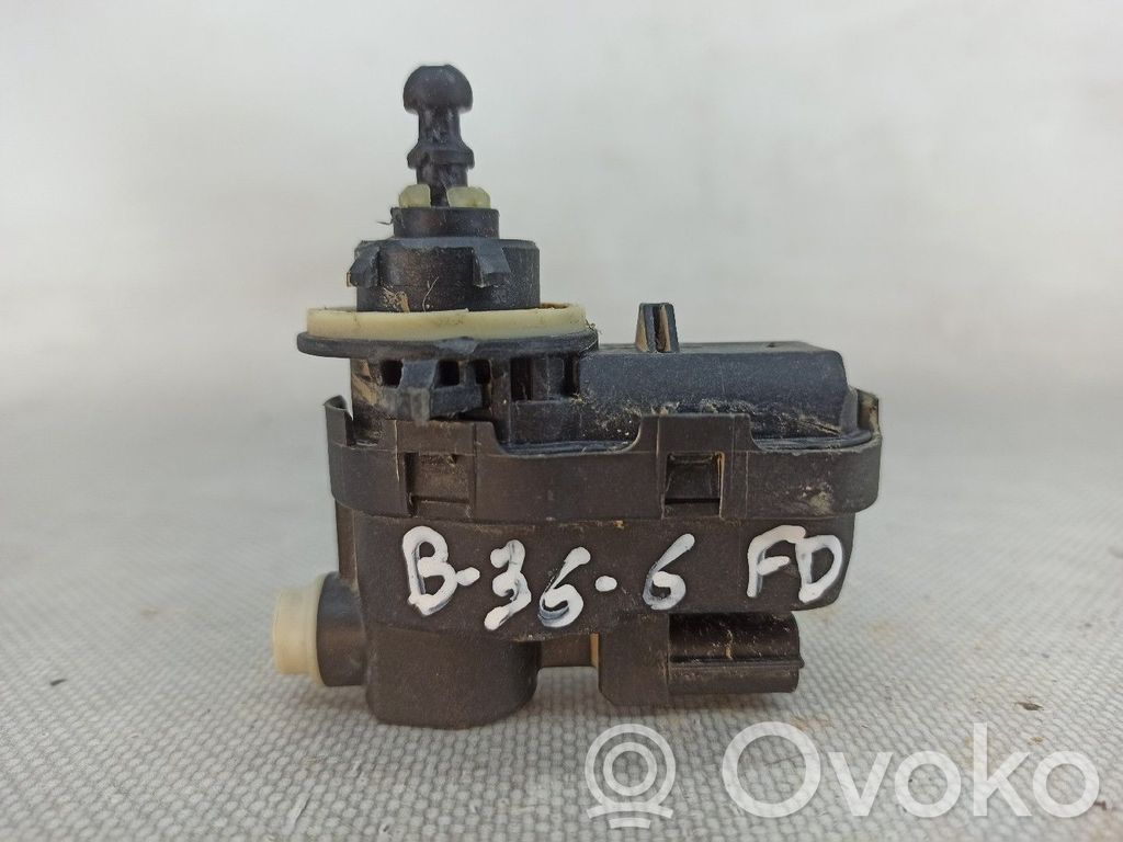 Motor reglare nivel far   DIREITO,3PINOS,92003437