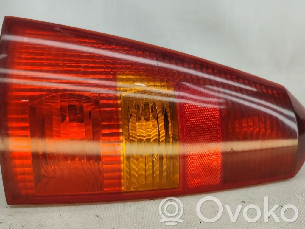 Tailgate rear/tail lights   XS4113405,6PINOS