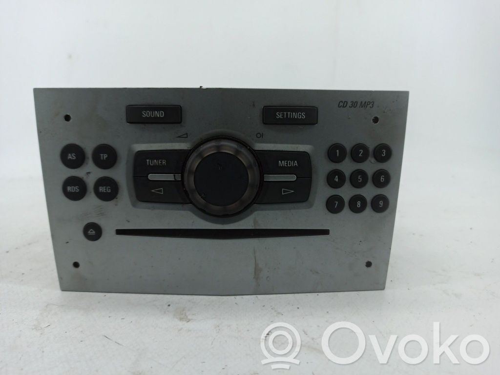 Opel Corsa D Radio / CD-Player / DVD-Player / Navigation 