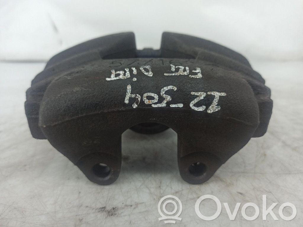 Front brake caliper   7M3106D
