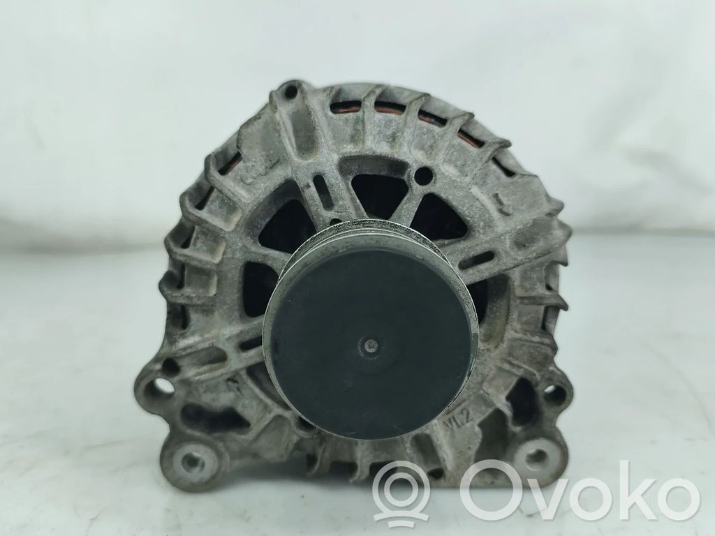 Volkswagen Polo V 6R Generatore/alternatore 