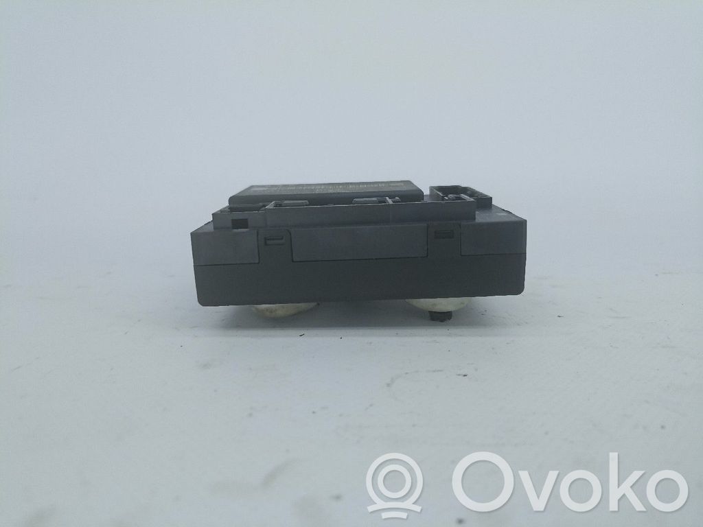 Unidad de control/módulo del motor   4F0910793