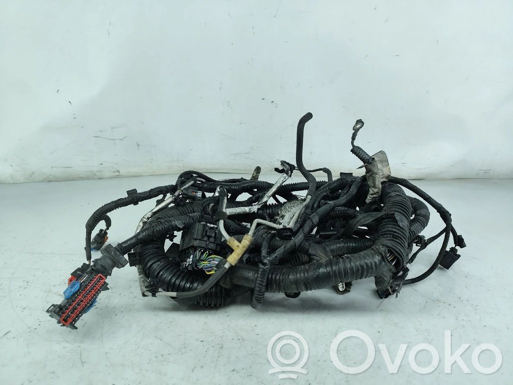 Ford Focus Moottorin asennusjohtosarja 