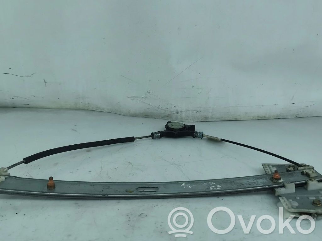 Mécanisme de lève-vitre avant sans moteur   3M71A23201CE