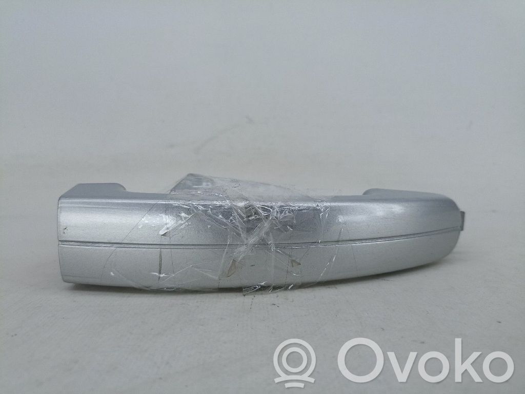 Manecilla externa puerta trasera   3M51R22404AC