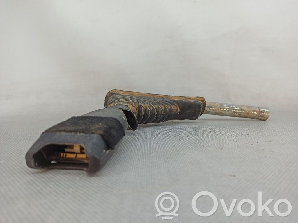 Nissan Qashqai+2 Hebilla del cinturón delantero 