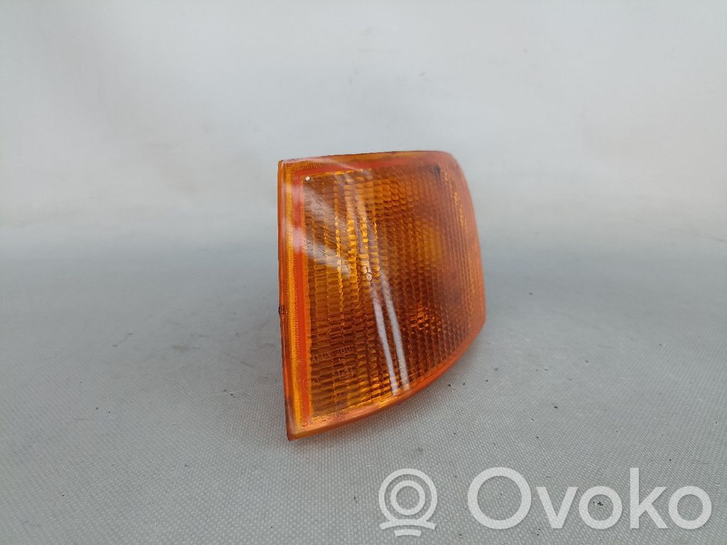 Ford Escort Etupuskurin suuntavilkku 