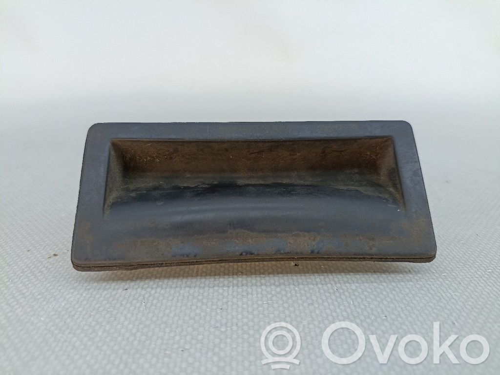 Griff Taster Öffner Heckklappe Kofferraumdeckel   5N0827566T,2PINOS