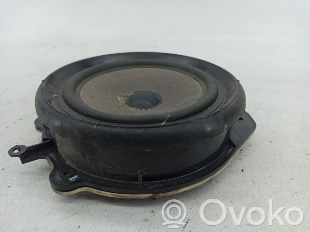Haut parleur   8E0035411