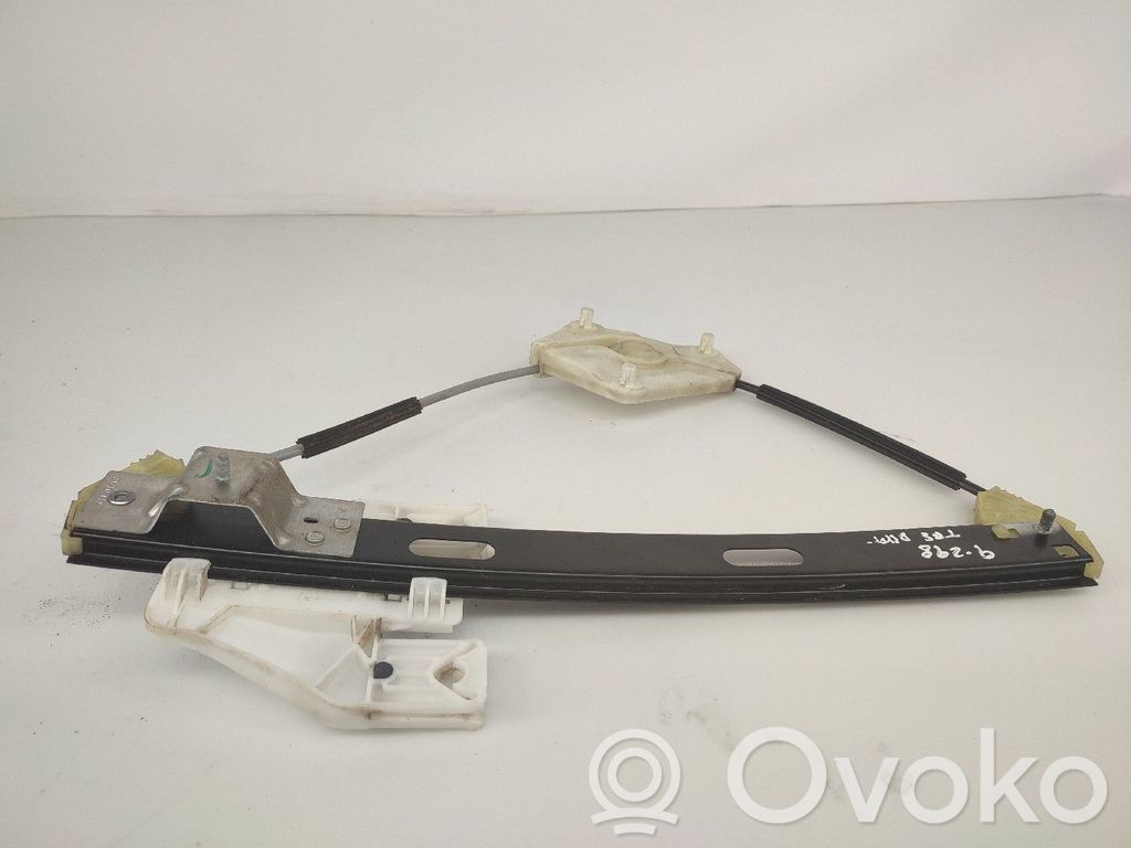 Seat Leon (5F) Meccanismo di sollevamento del finestrino posteriore senza motorino 