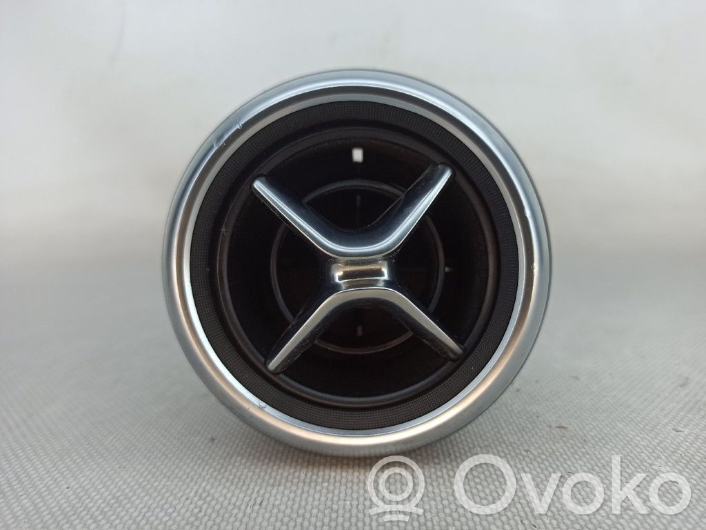 Grilă ventilație centrală   A1768300354,Y093163100C