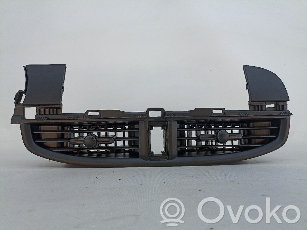 Rejilla de ventilación central del panel   84740G6000CA