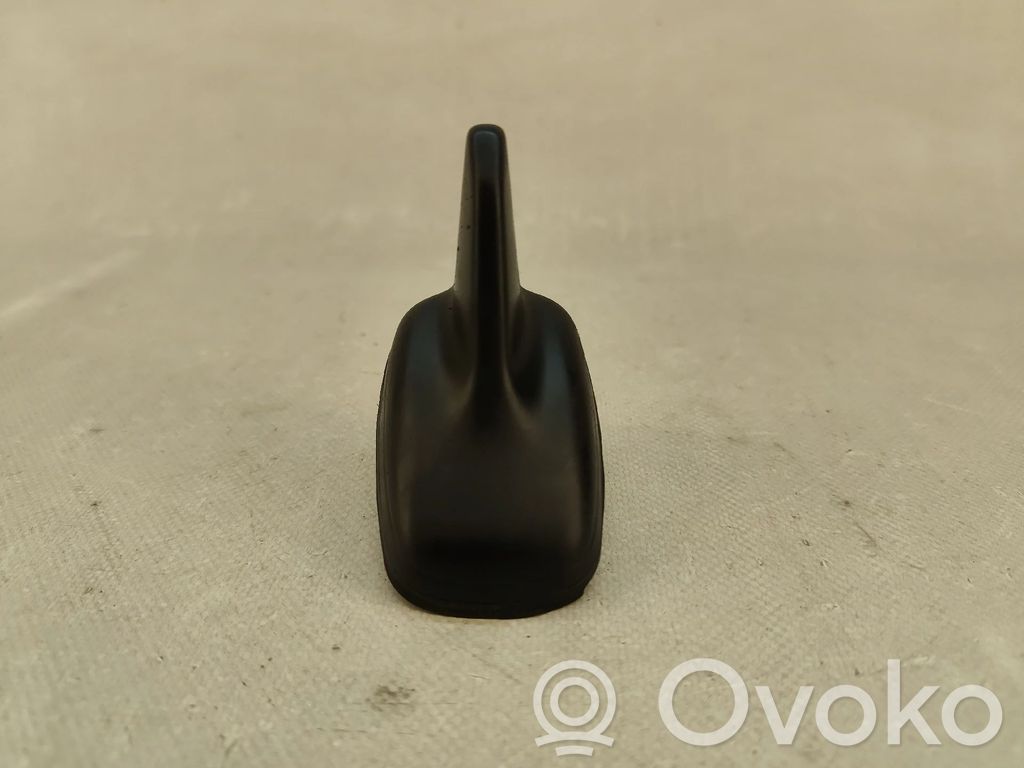 Volkswagen PASSAT B8 Antenna autoradio 