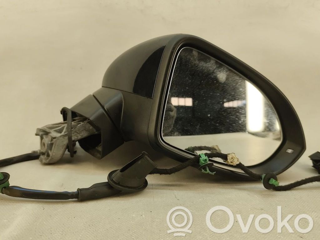 Volkswagen PASSAT B8 Specchietto retrovisore elettrico portiera anteriore 