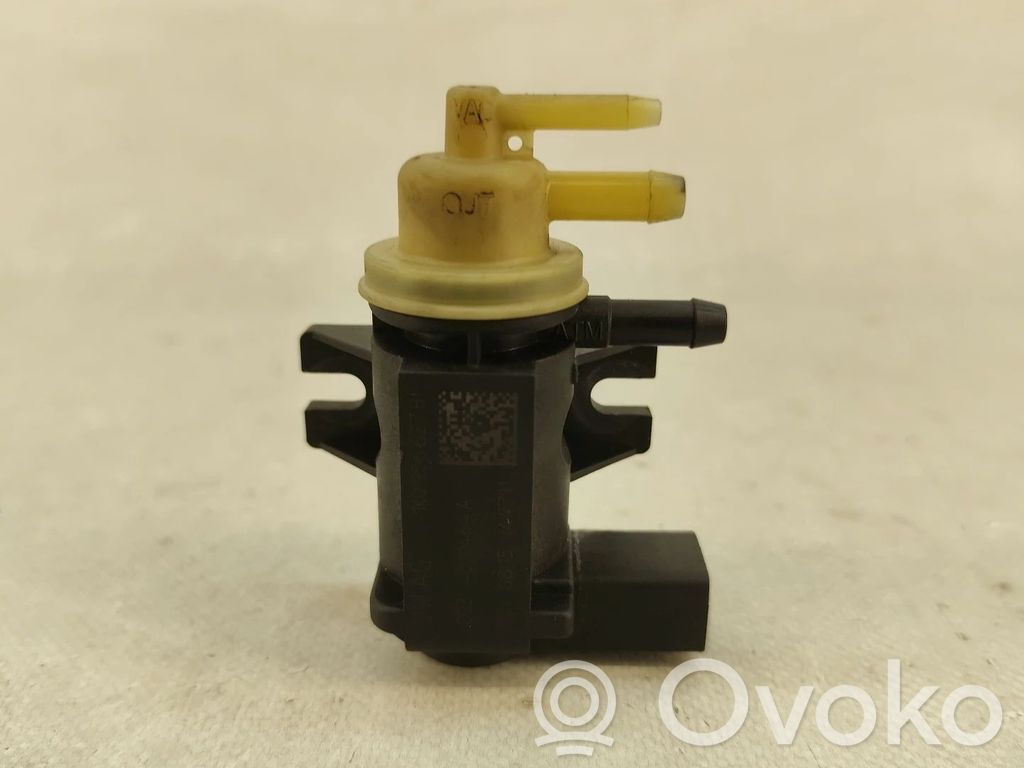 Volkswagen PASSAT B8 Solenoid supapă turbosuflantă 