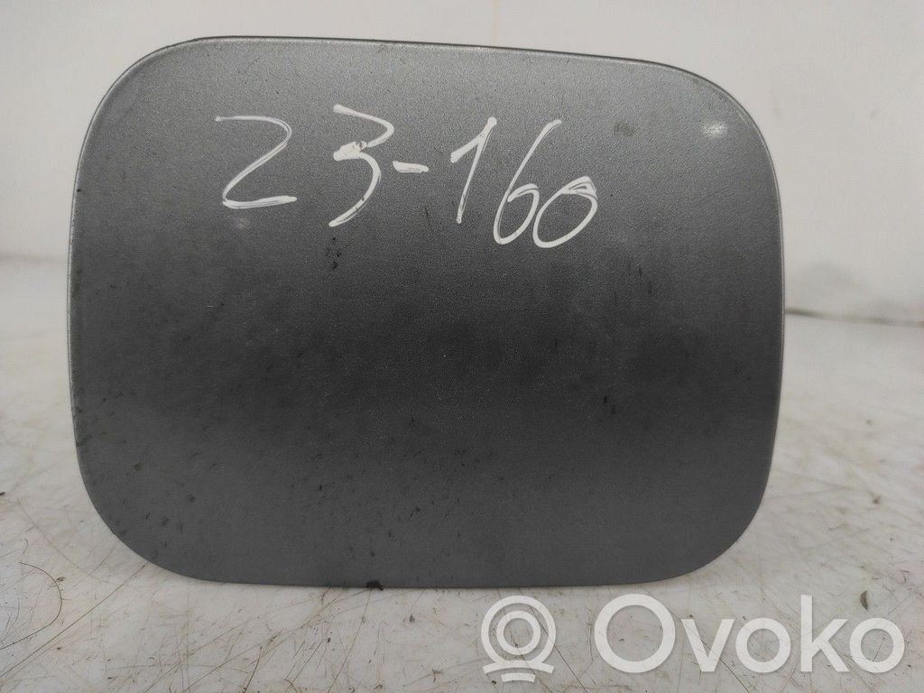Polttoainesäiliön korkki   8D0010139,1H0010092L,8D5809905