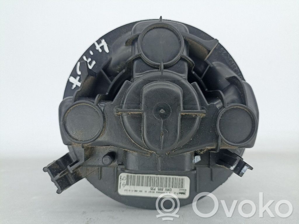 Renault Clio III Lämmittimen puhallin 
