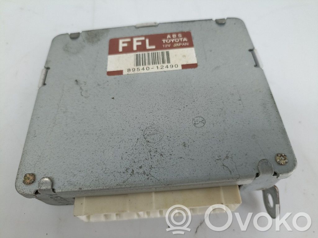 Toyota Corolla Verso E110 Motorsteuergerät/-modul 