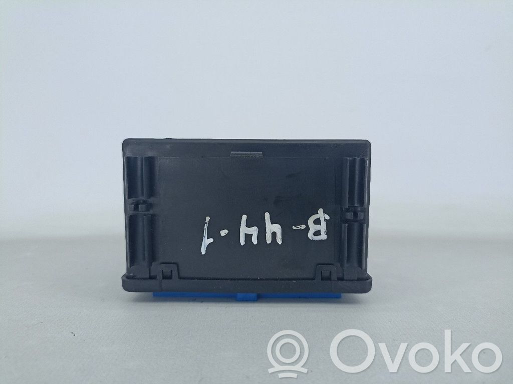 Jaguar S-Type Engine control unit/module 