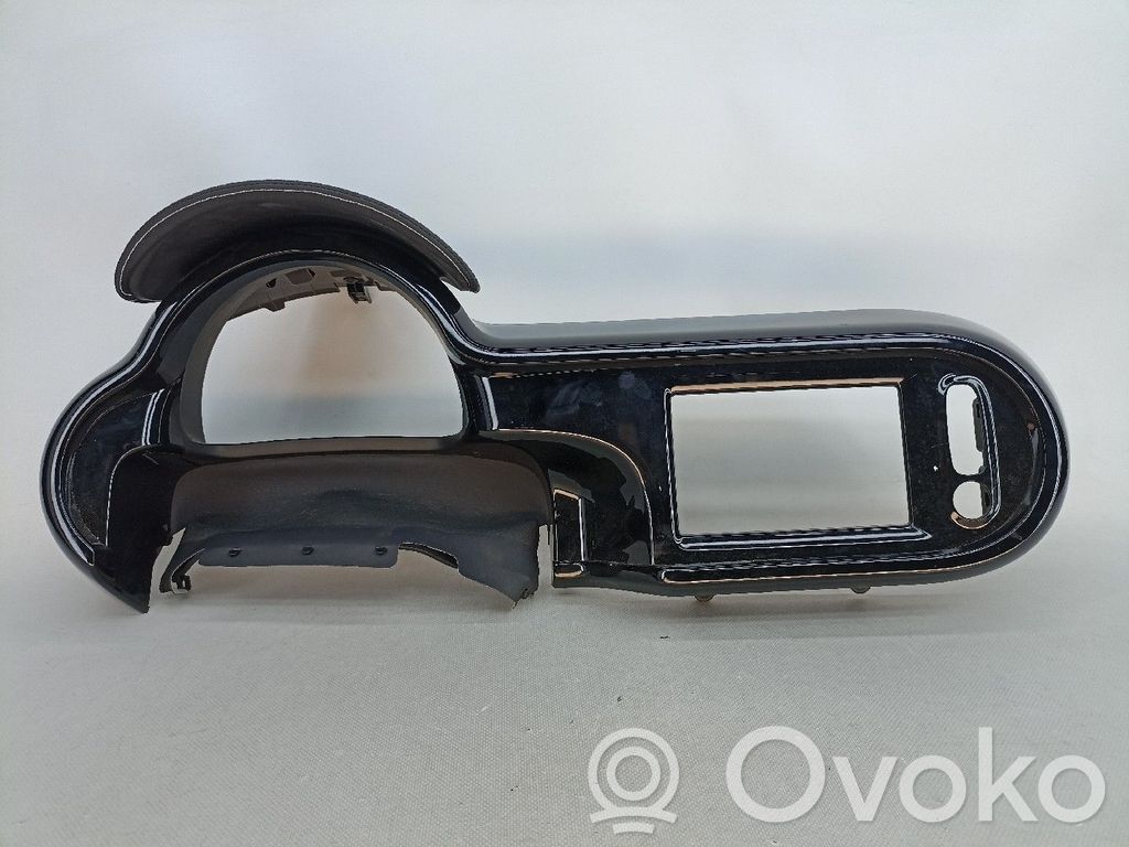 Moldura del panel   682485011R,00151247