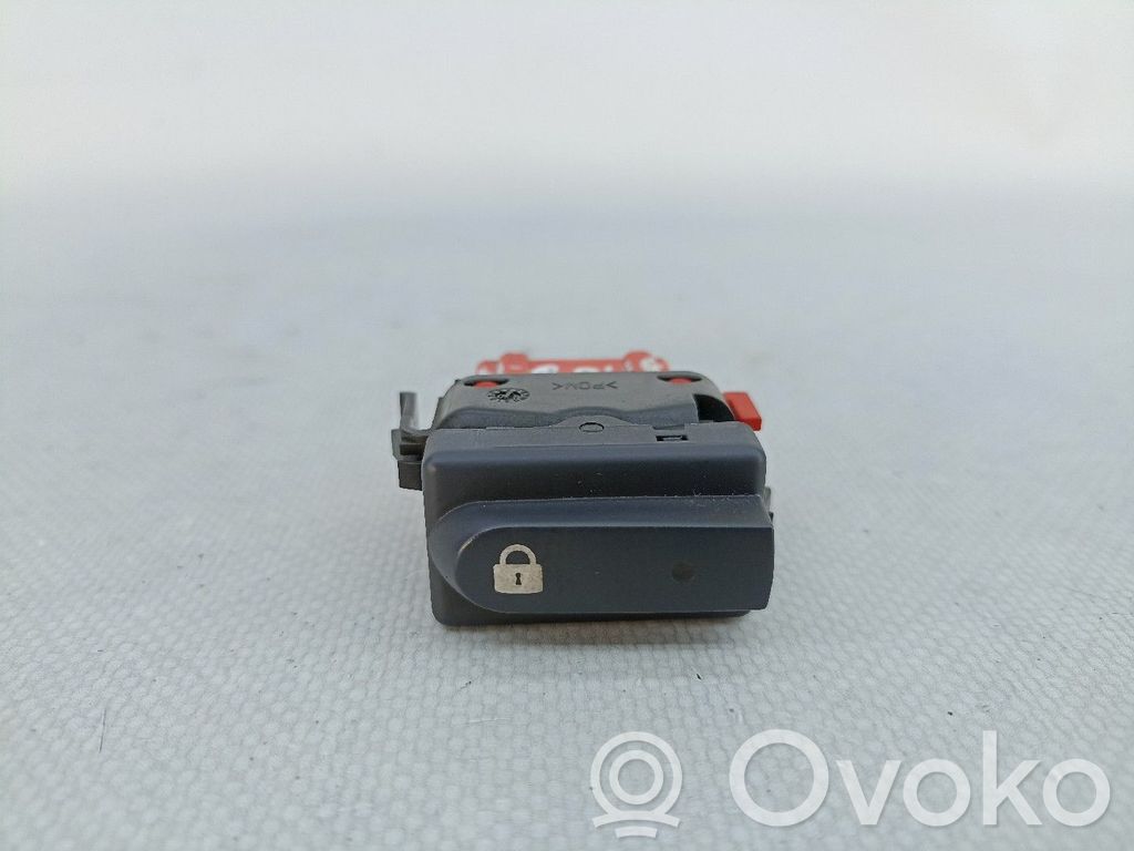Renault Clio II Multifunkcinis valdymo jungtukas/ rankenėlė