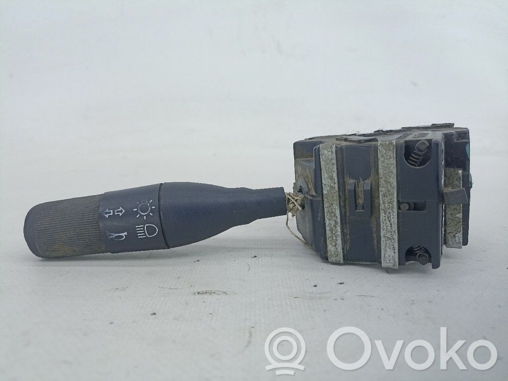Renault Clio I Wiper turn signal indicator stalk/switch 