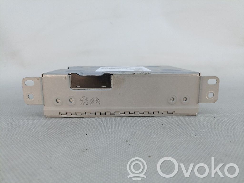 Unidad delantera de radio/CD/DVD/GPS   9822939580