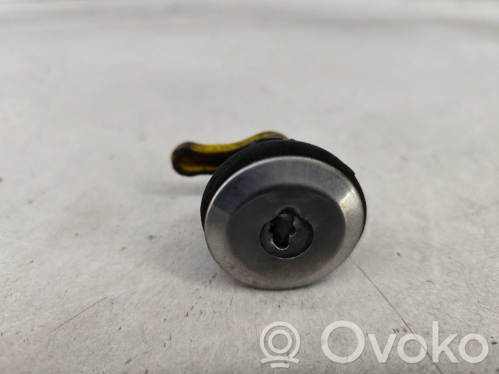 Citroen Saxo Serratura portiera anteriore (vicino alla maniglia) 