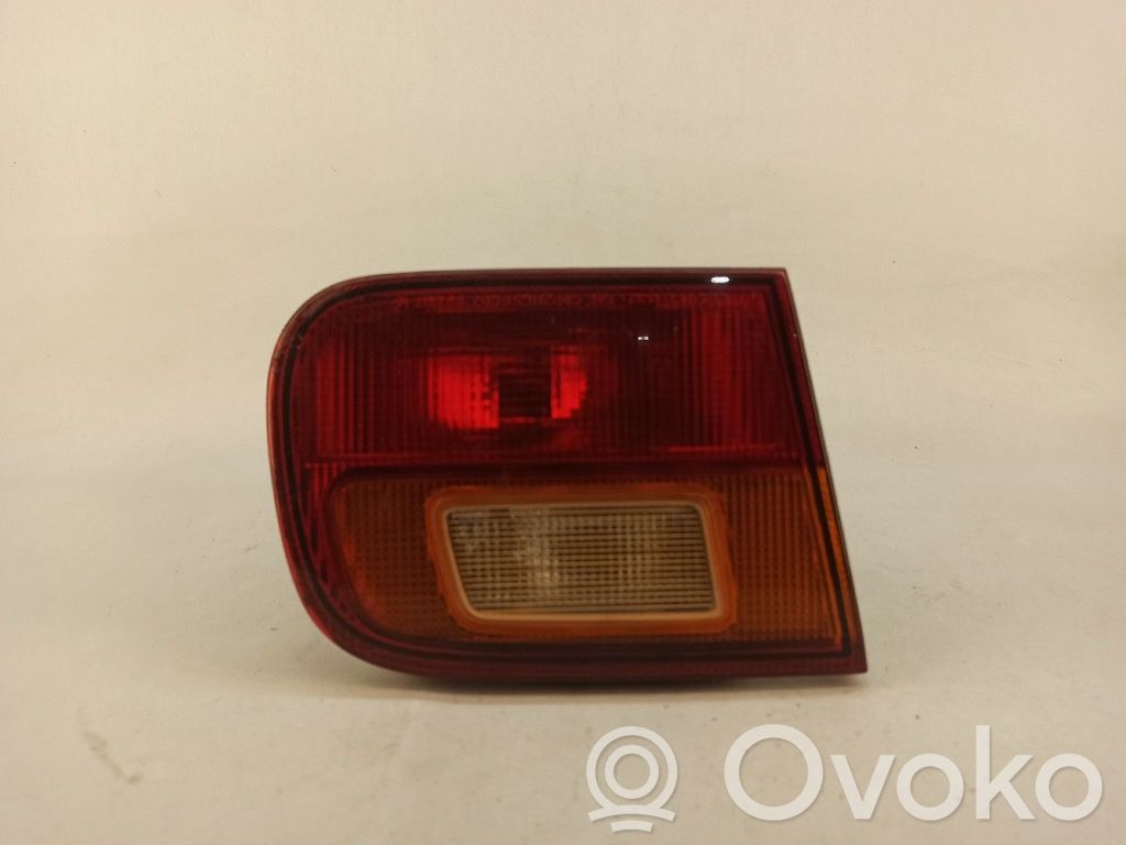 Honda Civic Takaluukun takavalot