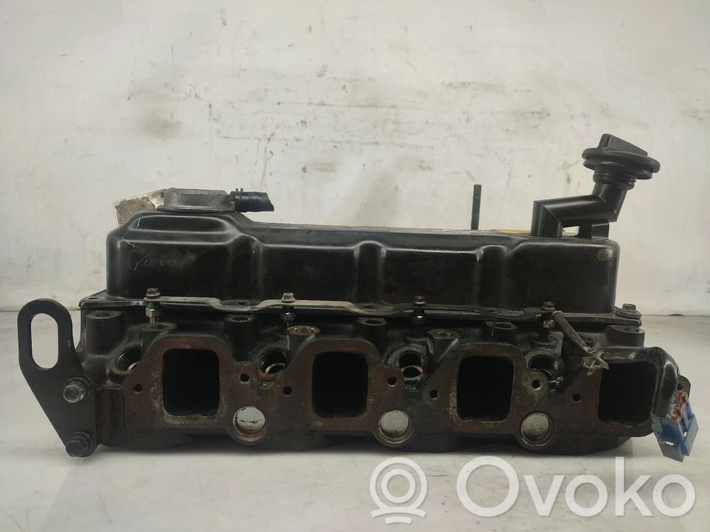 Culata del motor   T027TI