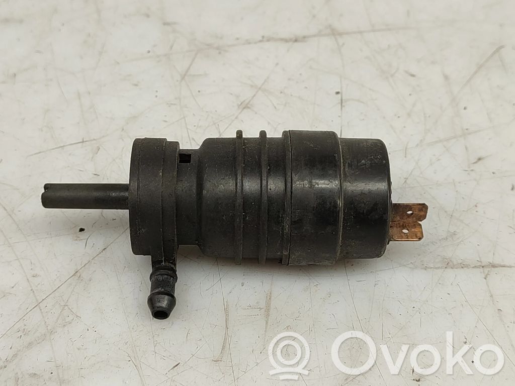 Volkswagen II LT Pumpe Scheibenwaschanlage 