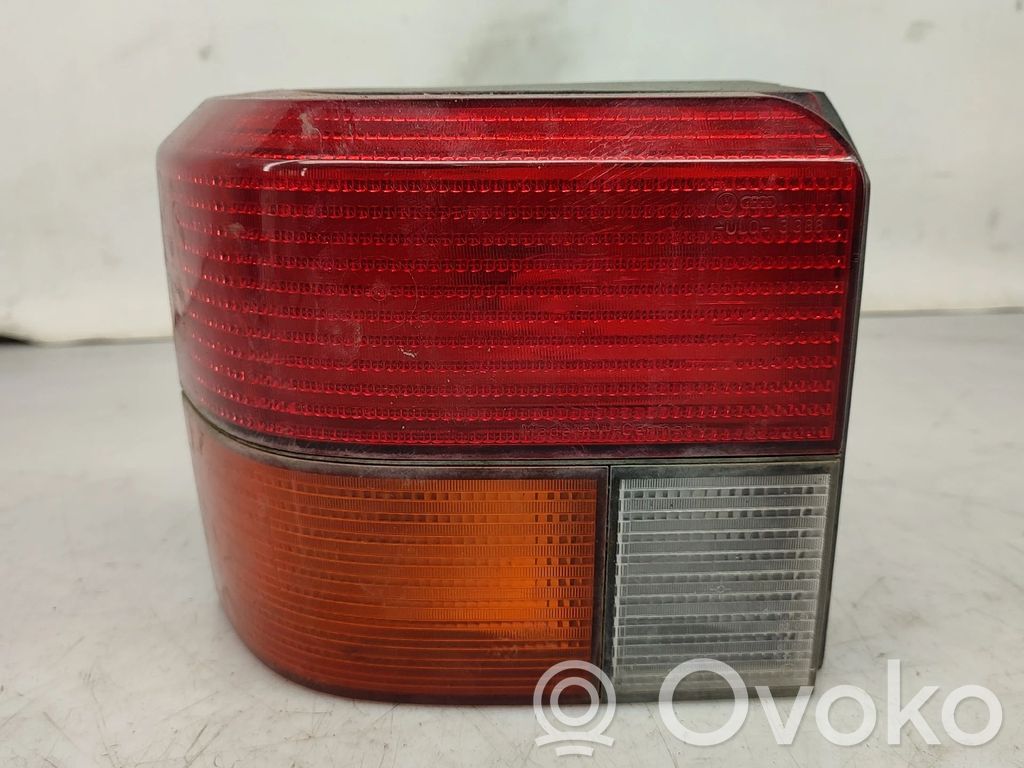 Volkswagen Transporter - Caravelle T4 Lampă spate în capacul portbagajului 