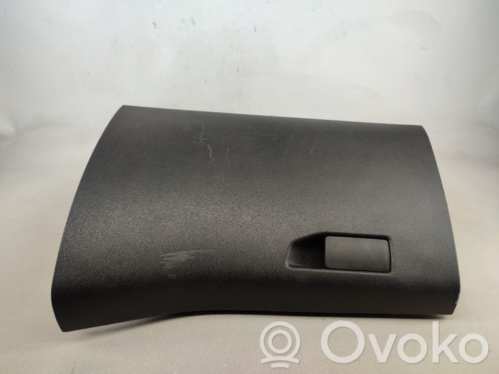 Boite à gants   9677995177