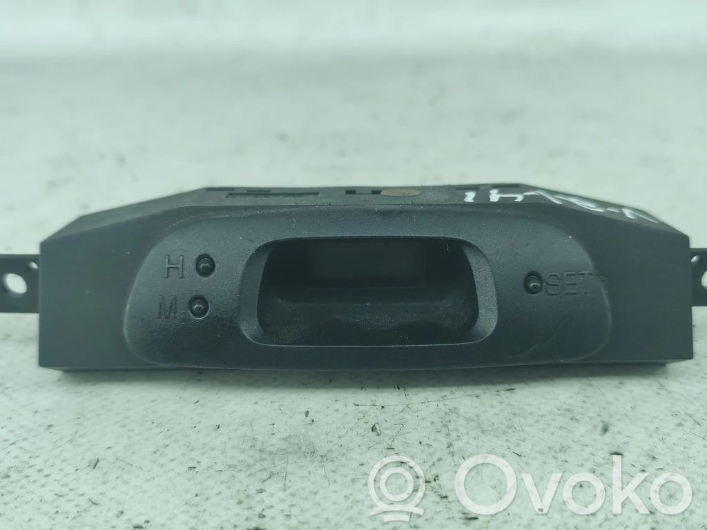 Uhr   94892
