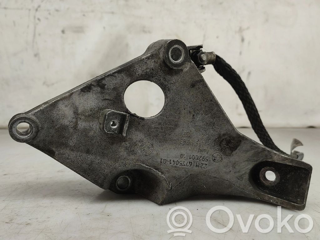 Engine mount bracket   2211677504101,59280110